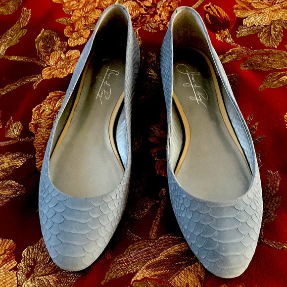Shoes of Prey - Picture 1 of 5